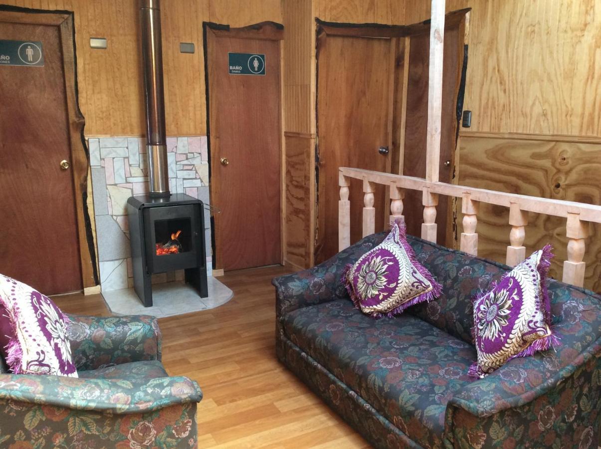 Hostal Scarlett Puyuhuapi Zewnętrze zdjęcie