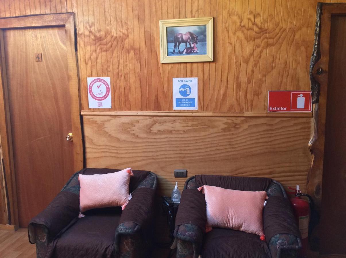 Hostal Scarlett Puyuhuapi Zewnętrze zdjęcie